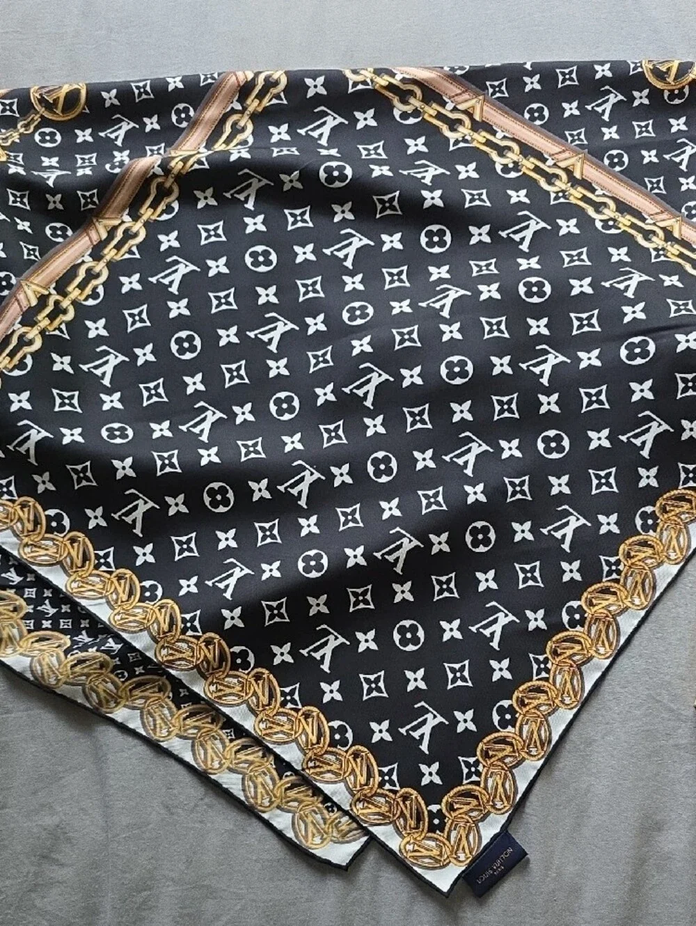 Louis Vuitton Black, White & Gold Monogram Silk Scarf with Chain & Box